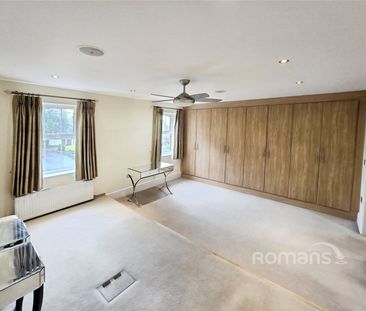 4 bedroom townhouse to rent - Photo 2