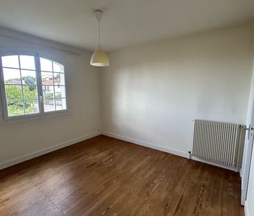 Location Maison 7 pièces 160m² BEAUMONT 63110 - Photo 3