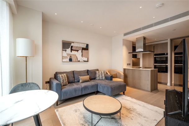 Stylish One-Bedroom Apartment – River Park Tower, Nine Elms - Photo 1