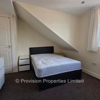 3 Bedroom Rentals Leeds - Photo 1