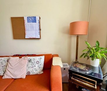 Room in a Shared House, Appach Road, SW2 - Photo 1