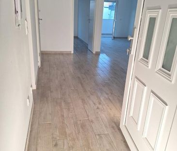 Erstbezug: Stilvolle, lichtdurchflutete 2-Zimmer-Wohnung - Photo 1