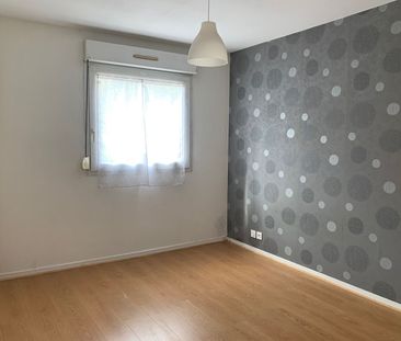 Location Appartement 2 pièces 48m² - Photo 2