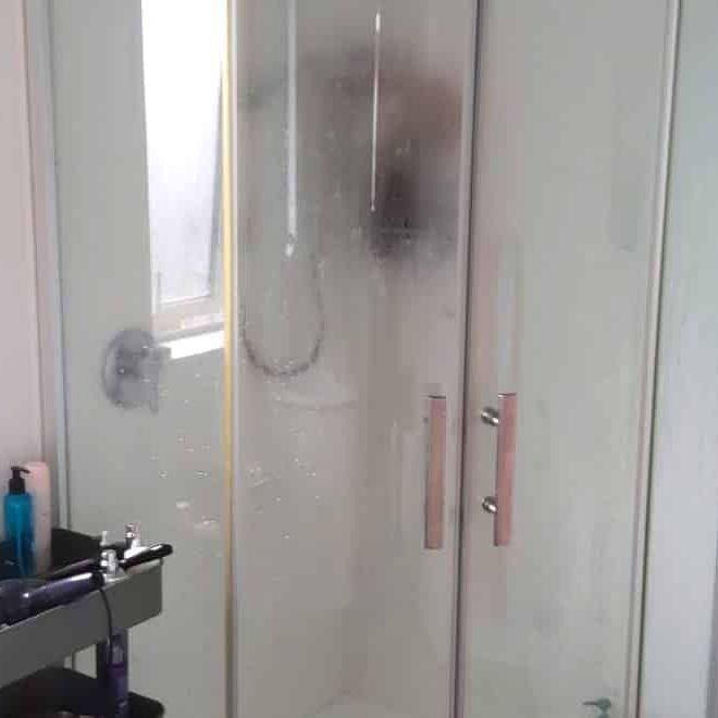 Modern 4-Bedroom Family Home - Photo 1