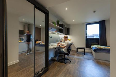 Studio to rent - Photo 5