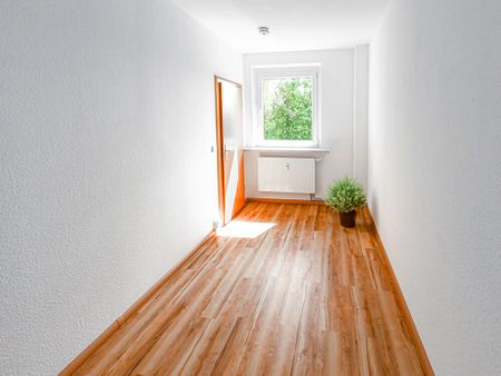 Albert-Funk-Straße 102 - Photo 2