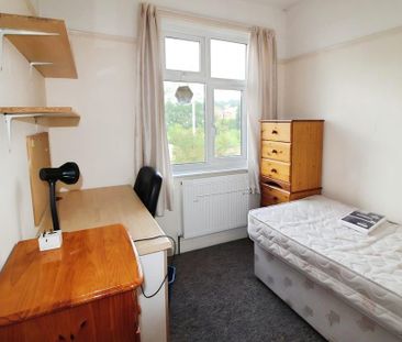 5 bedroom terraced house to rent - Photo 3