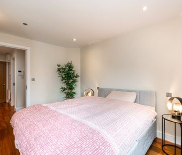 Newpark, Newtown Park Ave, Foxrock D18, A94 AE79 - Photo 2