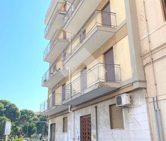 5 locali in affitto - Photo 3