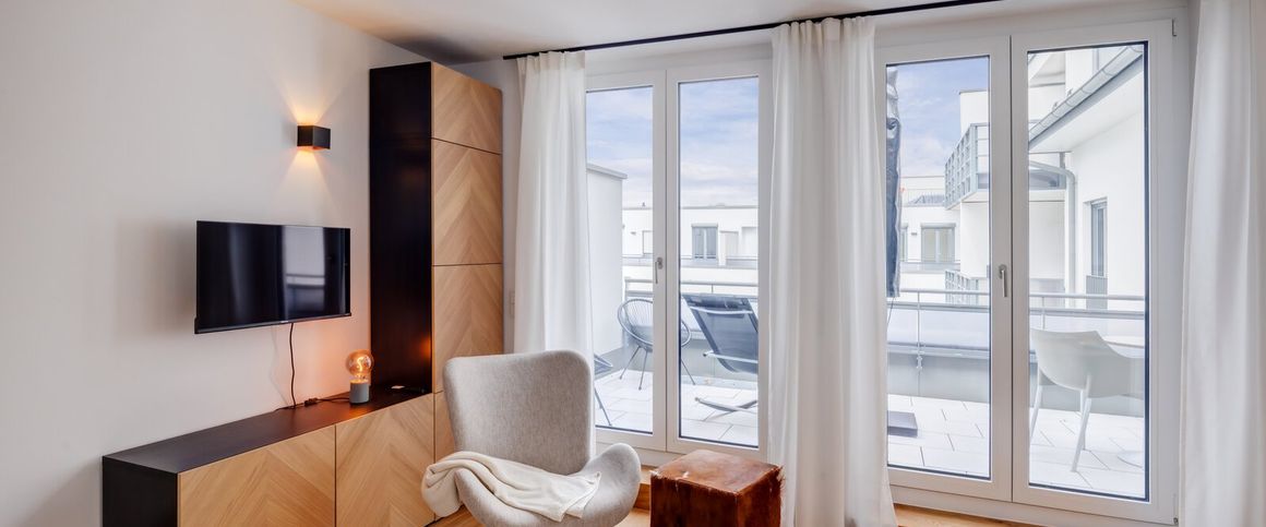 Nice roof-terrace apartment in new building for rent - Photo 1