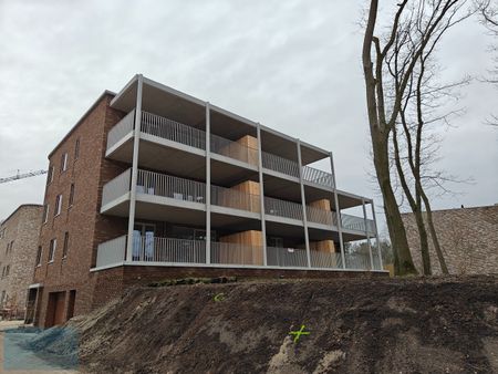 Energiezuinig nieuwbouw appartement met 3 slaapkamers, groot terras, overdekte autostaanplaats - Photo 2