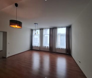 Appartement te huur - Foto 1