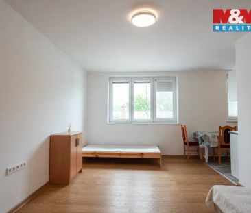 Pronájem bytu 2+kk v Rokytnici v O.h., ul. Sídliště 1. máje - Photo 2