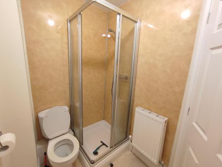 1 bedroom apartment to rent - Photo 4