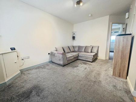 2 bedroom bungalow to rent - Photo 2