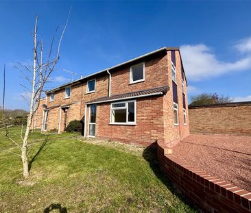 4 bedroom house to rent Pinfold Lane, Repton, DE65 - Photo 2