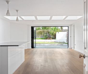 5 bedroom town house to rent - Photo 4