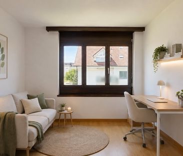 charmante 3.5 Zimmer-Wohnung an ruhiger Lage - Photo 2