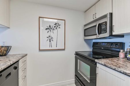For Lease - 38 Elm Street Unit# 2001, Toronto, Ontario - Photo 4