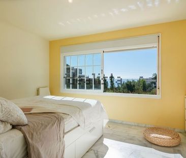 Alquiler de chalet adosado en Calle Escudero, 24 - Photo 1