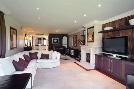 Marbella - Puerto Banus, Marbella, Andalusia 29660 - Photo 3