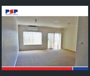 GREAT CENTRAL LOCATION - WALK TO TRAIN STATION/SHOPS - Photo 3