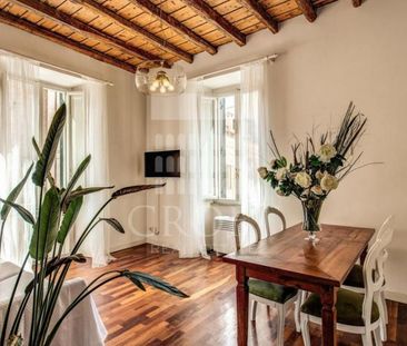 Trastevere: Furnished, modern and renovated 2 bedroom, 2 bath, livi... - Photo 4