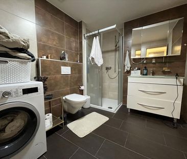 WITH A LARGE TERRACE, VERY WELL LOCATED - Photo 6