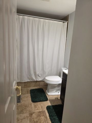 For Lease - 36 Beaumont Drive Unit# Upper, Ajax, Ontario - Photo 2