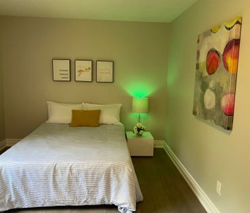 For Lease - 576 Kortright Road, Guelph, Ontario - Photo 5