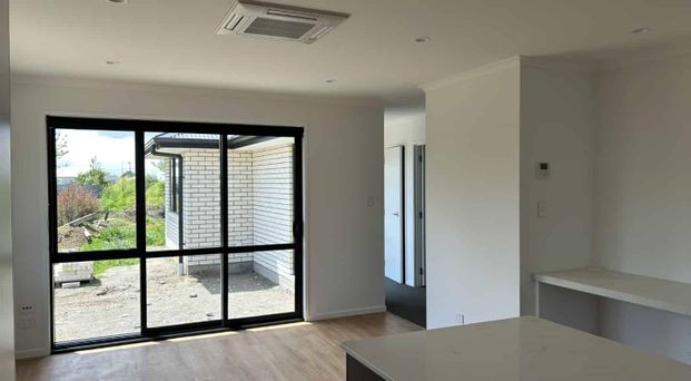 Egmont St, Hawera - Photo 1