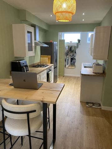 2 Bed Flat, Albert Grove South, BS5 - Photo 4