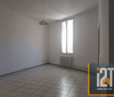 Appartement à louer - Nîmes 2 pièces de 53.1 m² - Photo 2