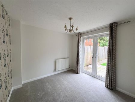 4 bedroom townhouse to rent - Photo 4