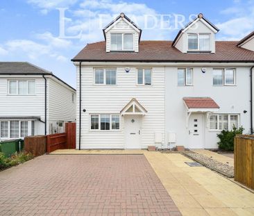 3 bedroom semi-detached house to rent - Photo 2