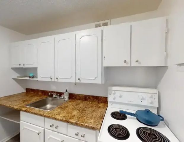 27 Lucerne & 87 Vanier | 27 Lucerne, Aylmer - Photo 1