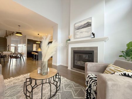 For Lease - 781 Brian Good Avenue, Blossom Park - Airport and Area, Ontario - Photo 4