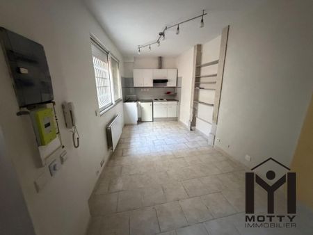 Location Appartement 1 pièce 24m² NANCY 54000 - Photo 2