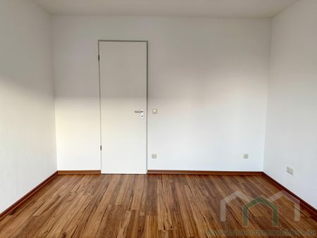 ** 2-Zimmer-Whg. mit Balkon und Einbauküche in ruhiger Wohnlage ** - Photo 3