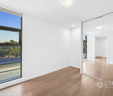 Discover Modern Urban Living: 1-Bedroom Apartment for Rent in Parkv... - Photo 2