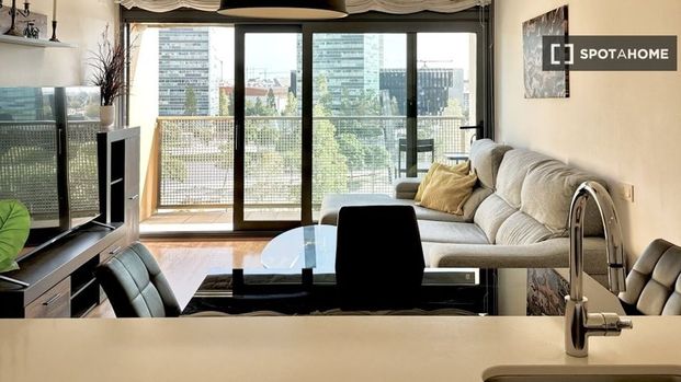 2 room luxury Flat for rent in L'Hospitalet de Llobregat, Spain - Photo 1