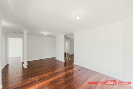 The perfect Entertainer – Large 4 x 2 with Pool! - Photo 3