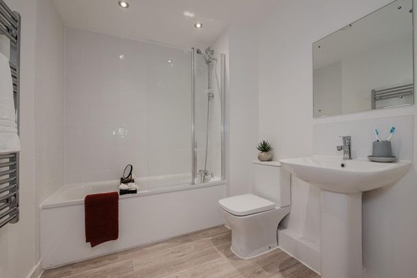 2 bedroom apartment to rent - Photo 1