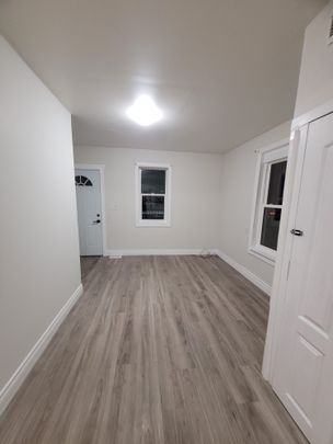 For Lease - 189 King Street Unit# A, Chatham-Kent, Ontario - Photo 1