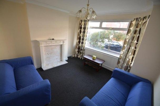 3 bedroom house share to rent - Photo 1