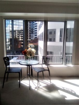 Great location- CBD 2 bedroom apartment - Photo 1