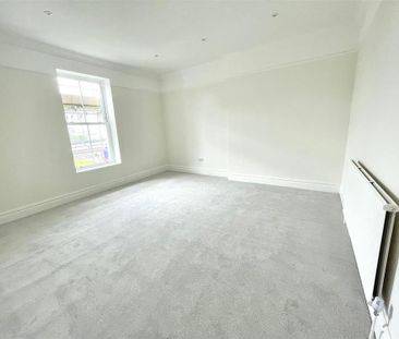 3 bedroom maisonette to rent - Photo 3