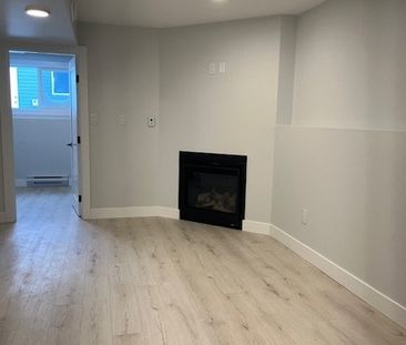 2 BDRM/ 1 BATH - HENRY DAYDAY RD - Available DEC 1 - Photo 2