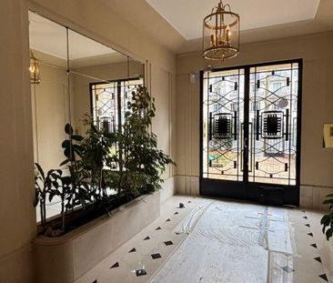 STUDIO A LOUER - PARIS 16EME ARRONDISSEMENT - 22.87 m - 1 113 € - Photo 2