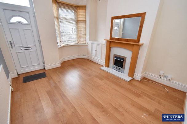 2 bedroom House To Let - Photo 1